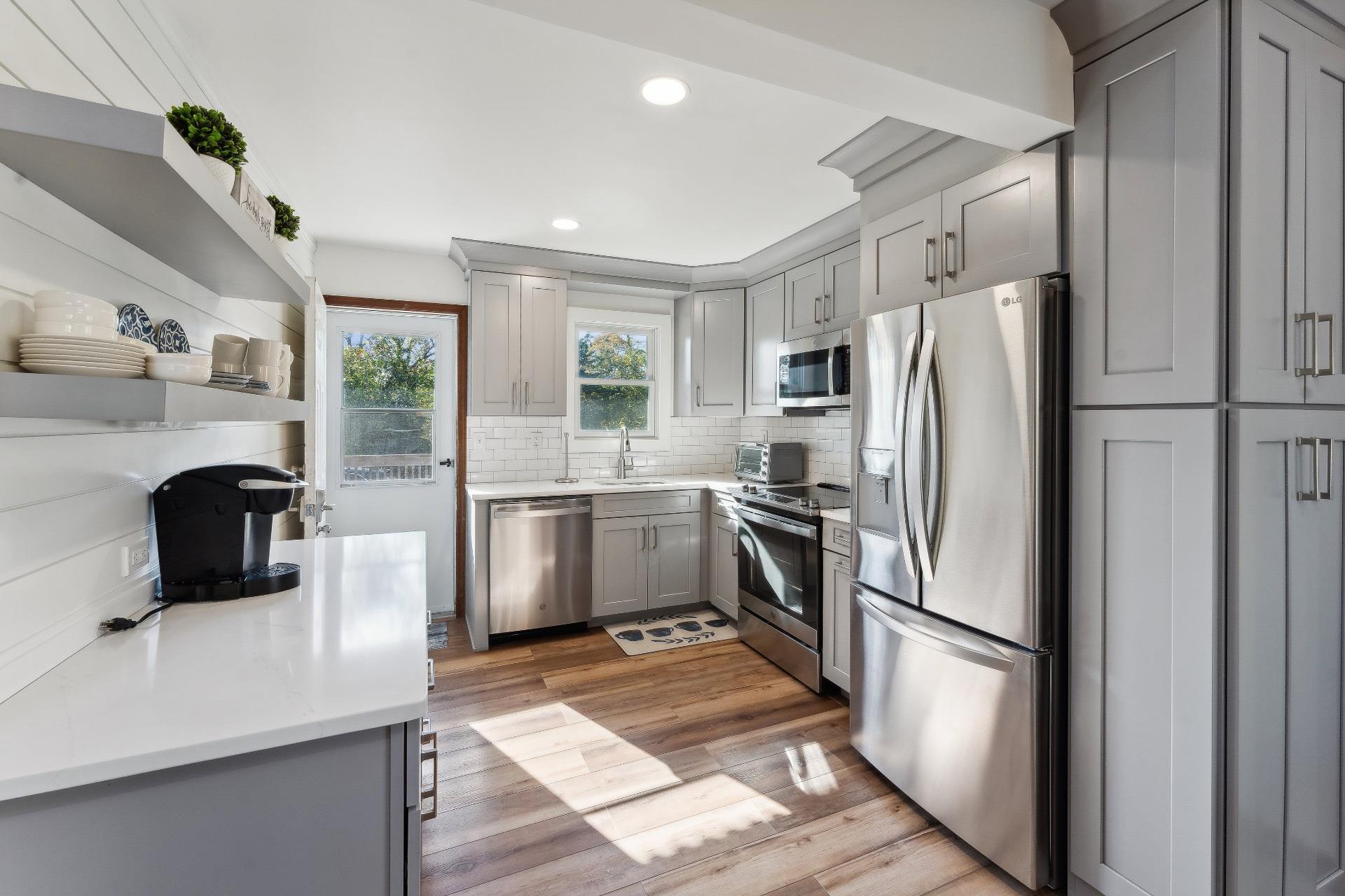20 Magee Drive, Southampton, NY 11968