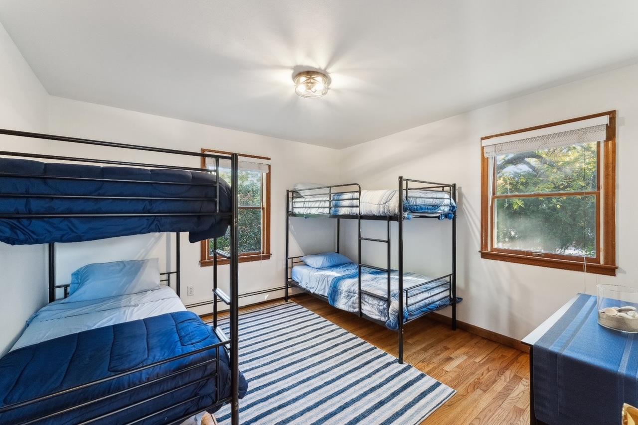 20 Magee Drive, Southampton, NY 11968