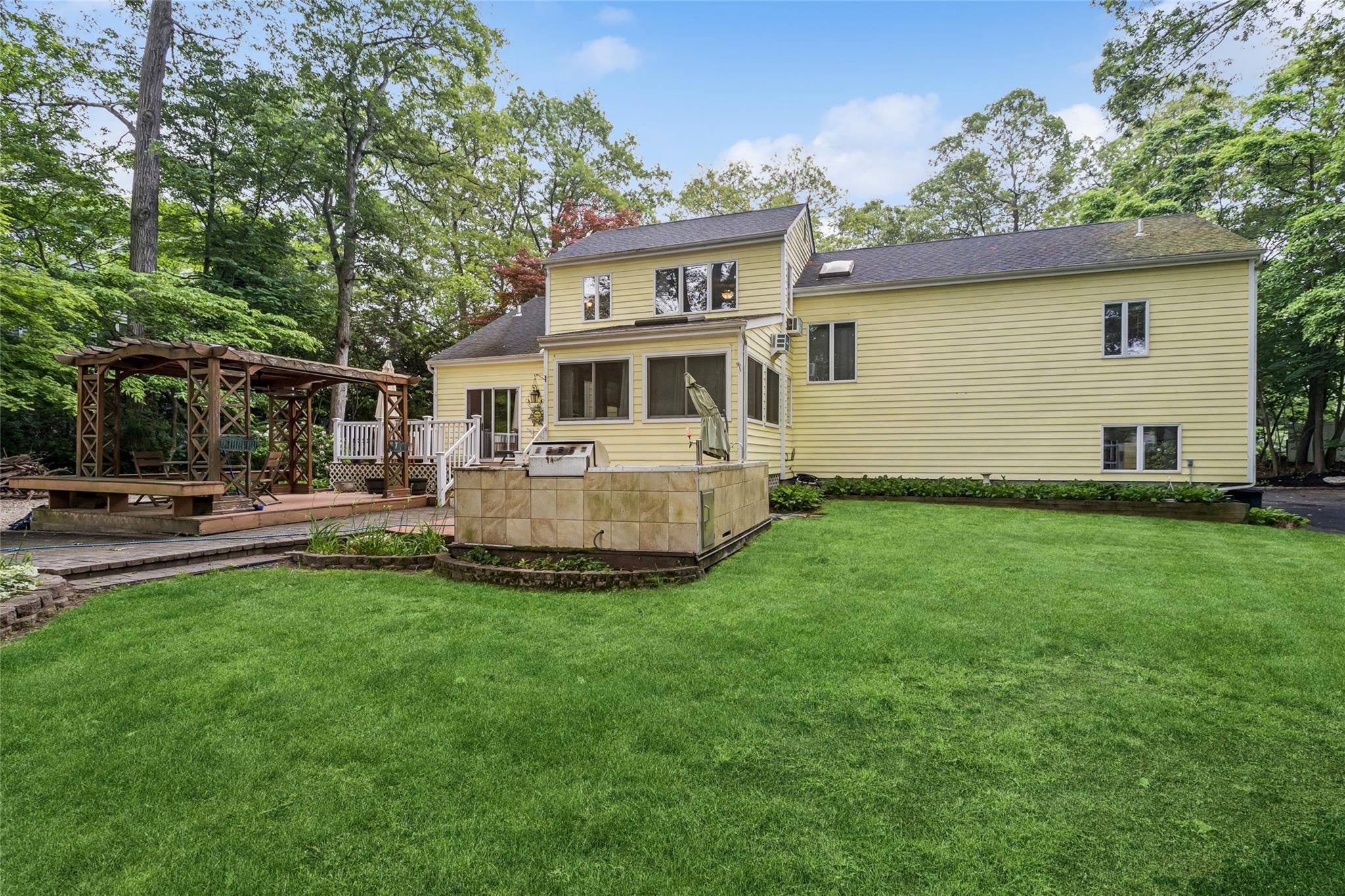 115 Echo Avenue, Miller Place, NY 11764