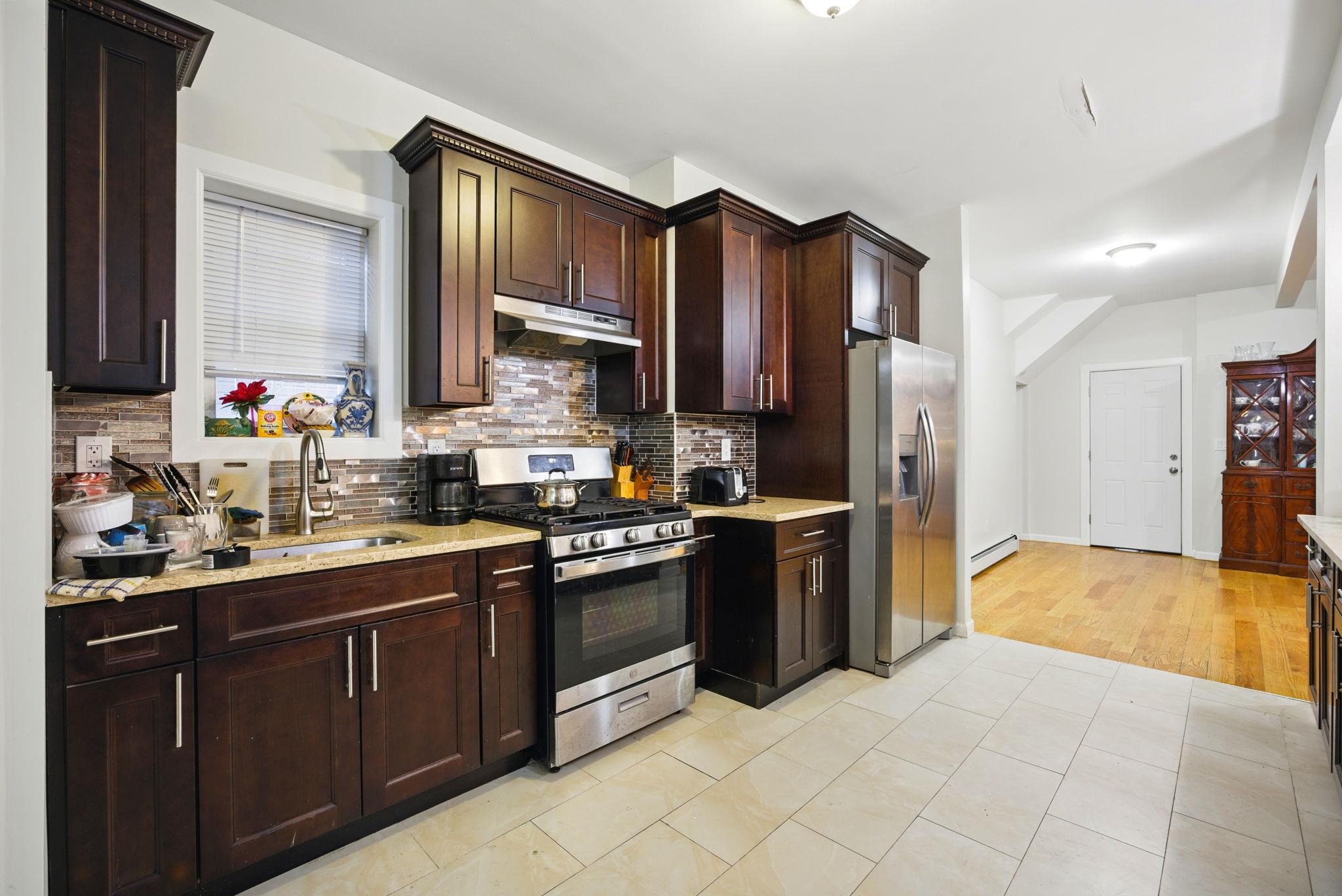 171 Arlington Avenue, Brooklyn, NY 11207