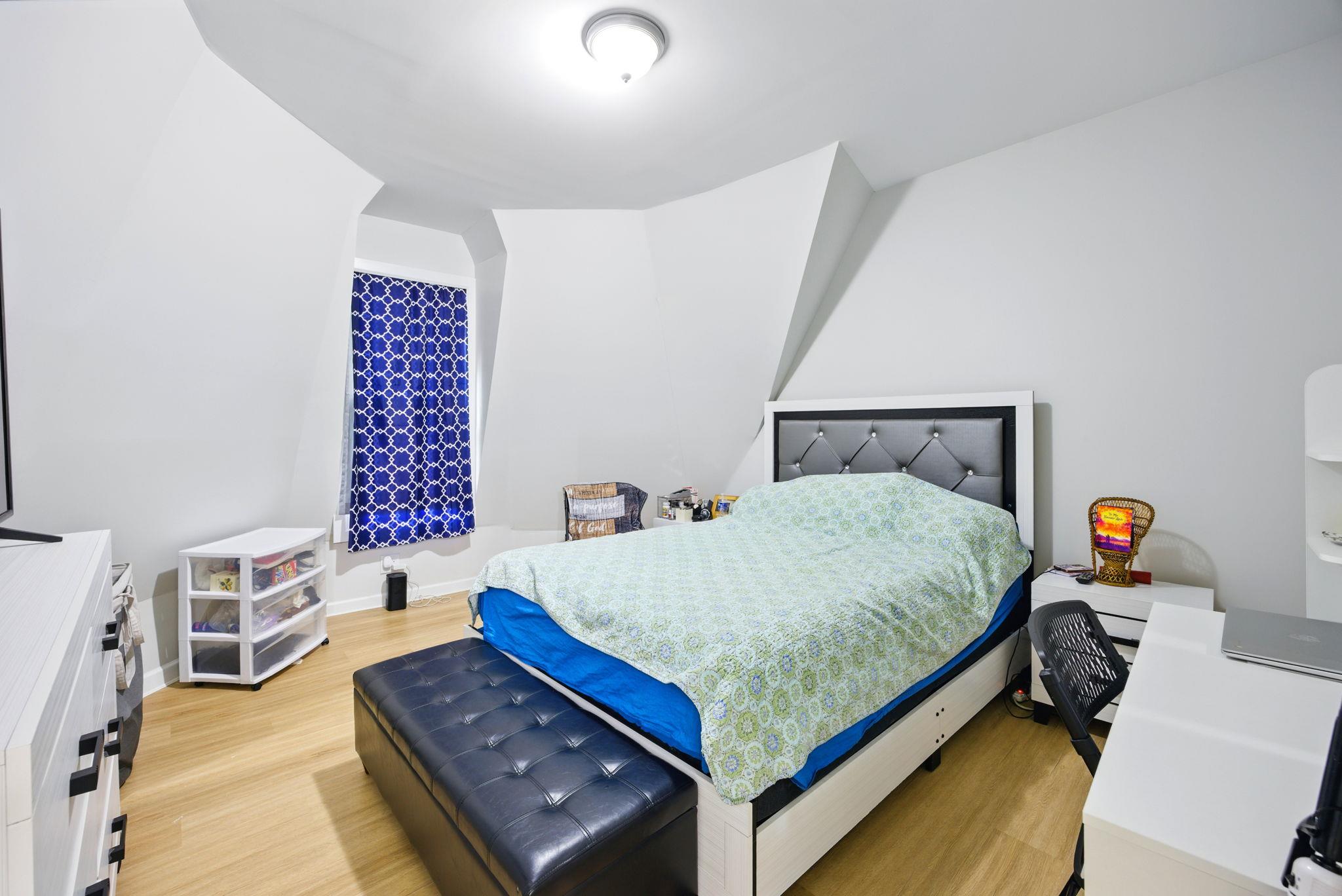 171 Arlington Avenue, Brooklyn, NY 11207