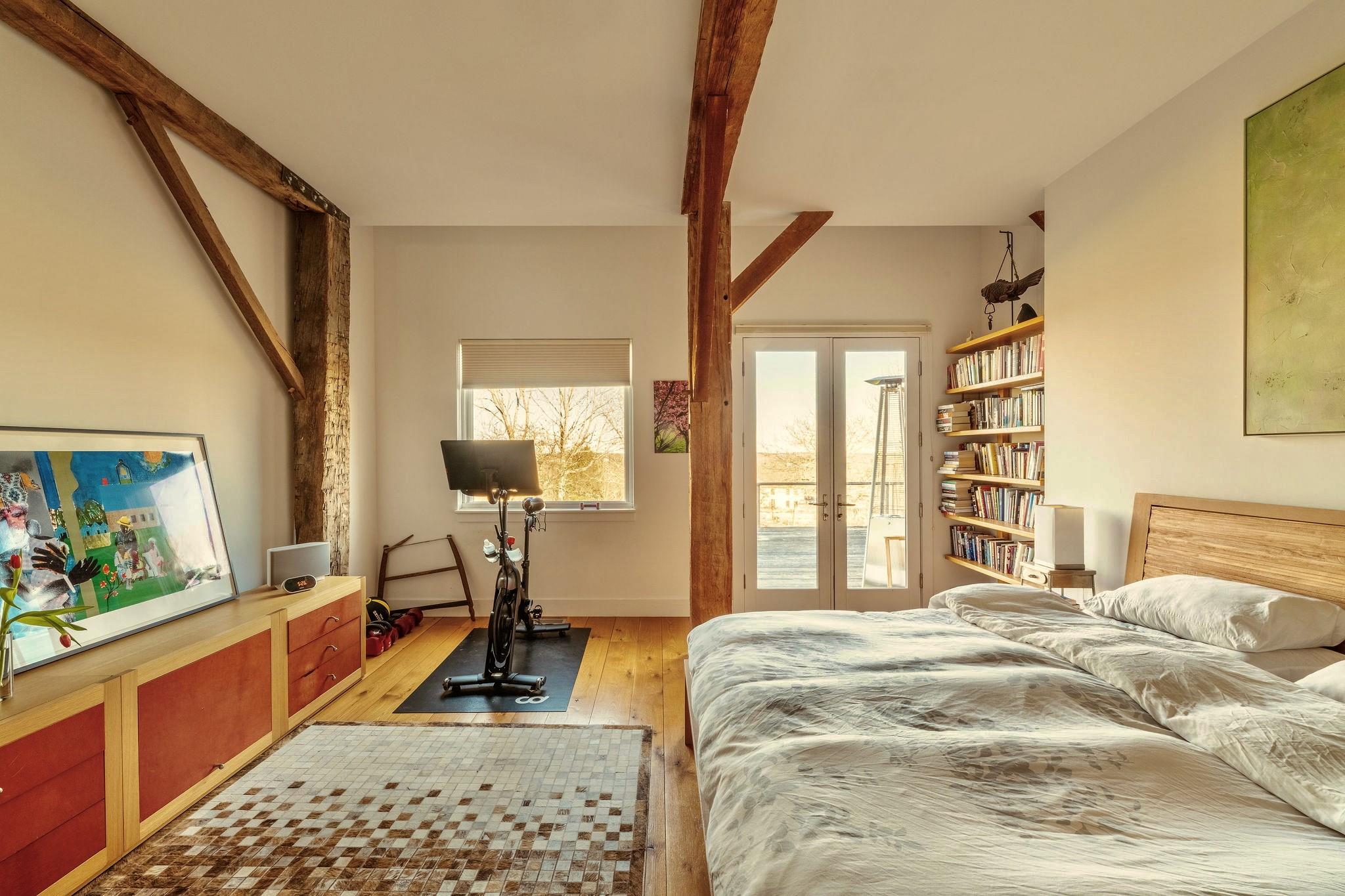 187 Old Mount Tom, Litchfield, NY 06750