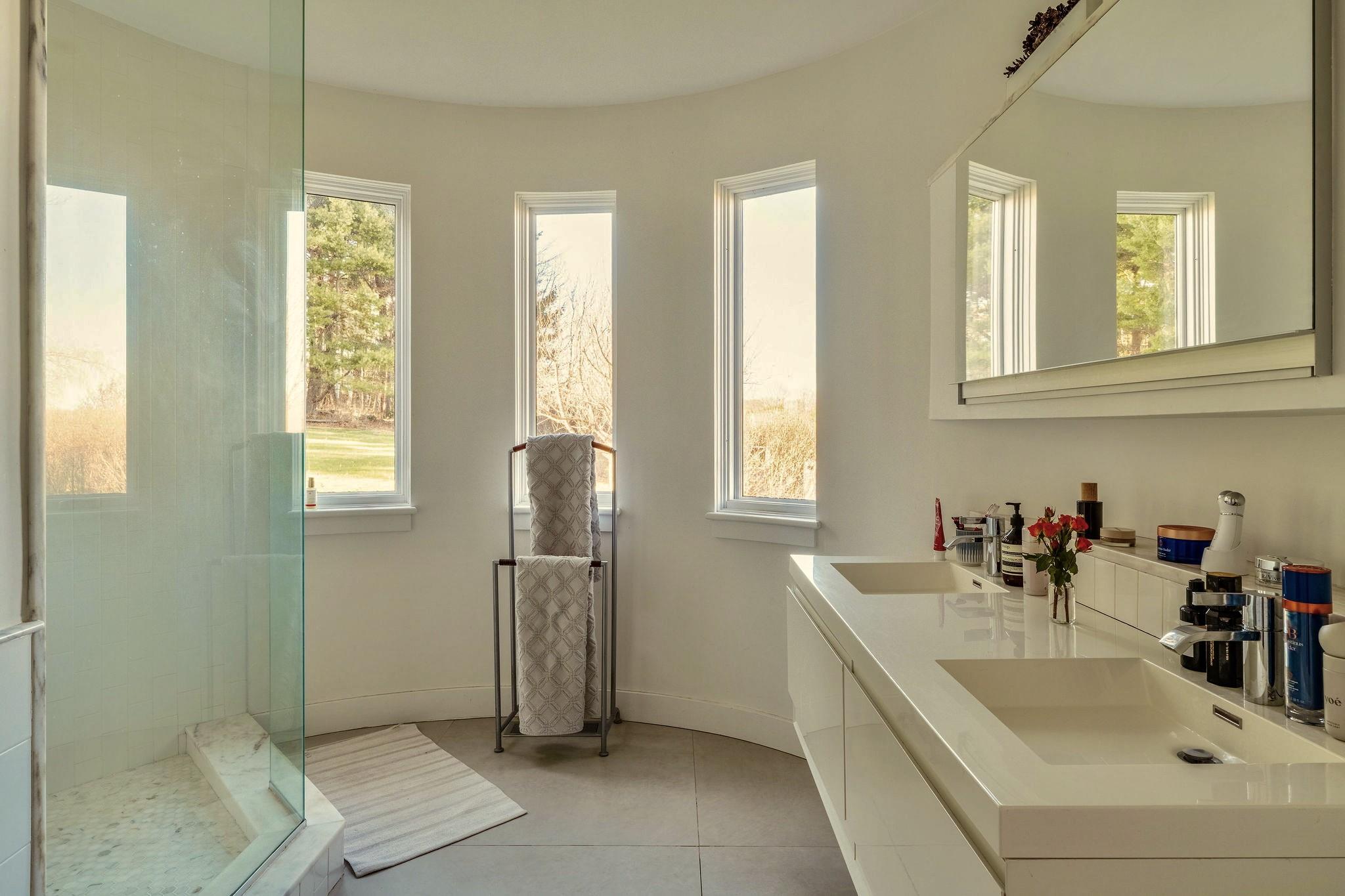 187 Old Mount Tom, Litchfield, NY 06750