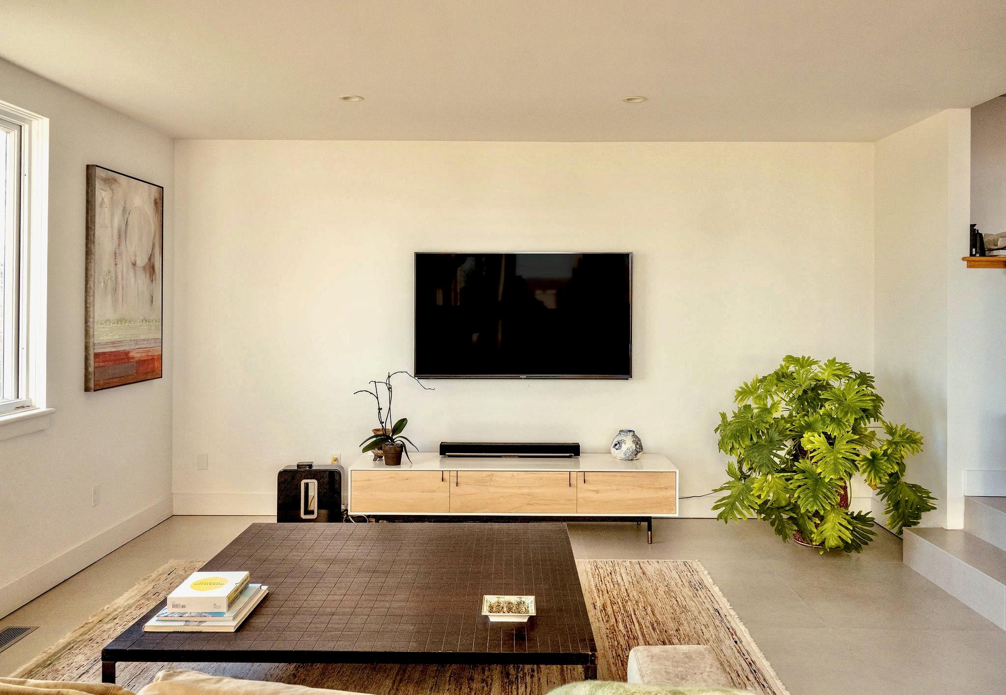 187 Old Mount Tom, Litchfield, NY 06750