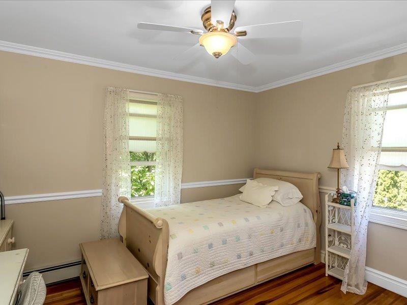 104 Sheridan Avenue, Williston Park, NY 11596