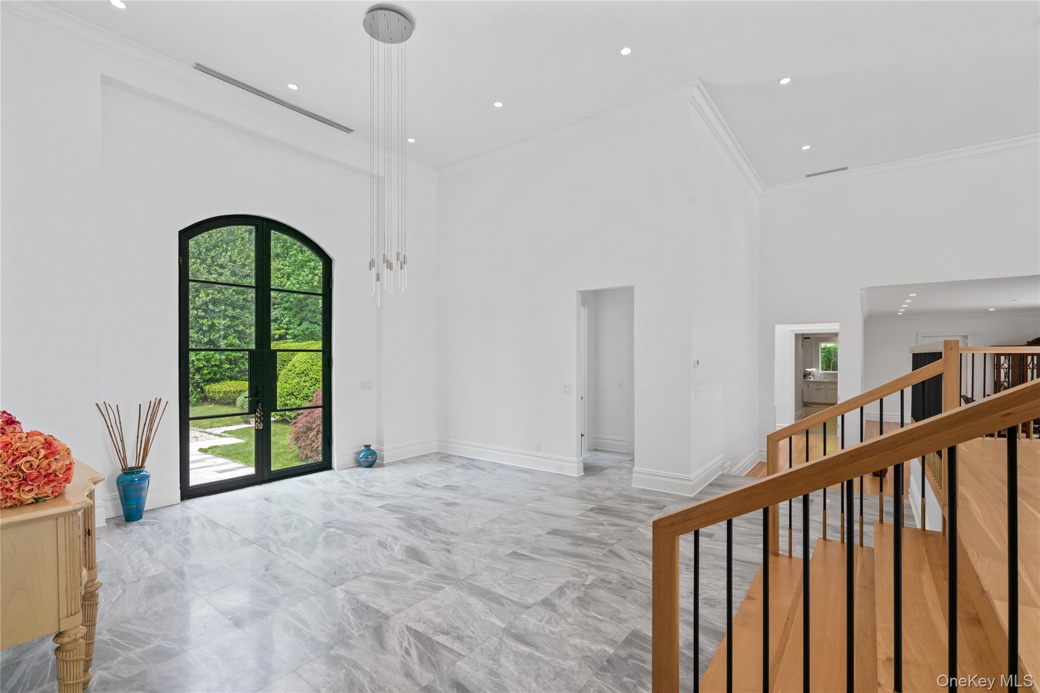 204 Centre Island Road, Oyster Bay, NY 11771