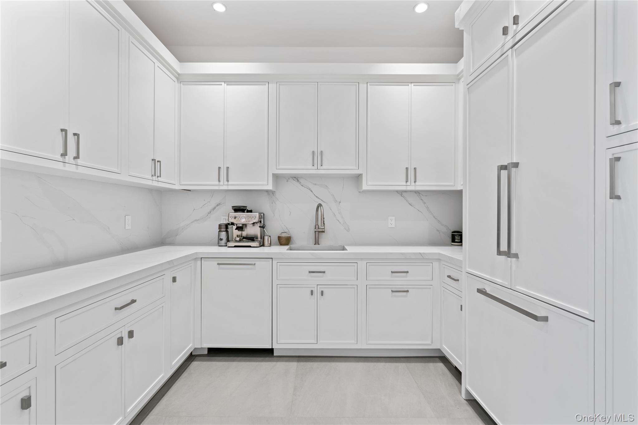 204 Centre Island Road, Oyster Bay, NY 11771