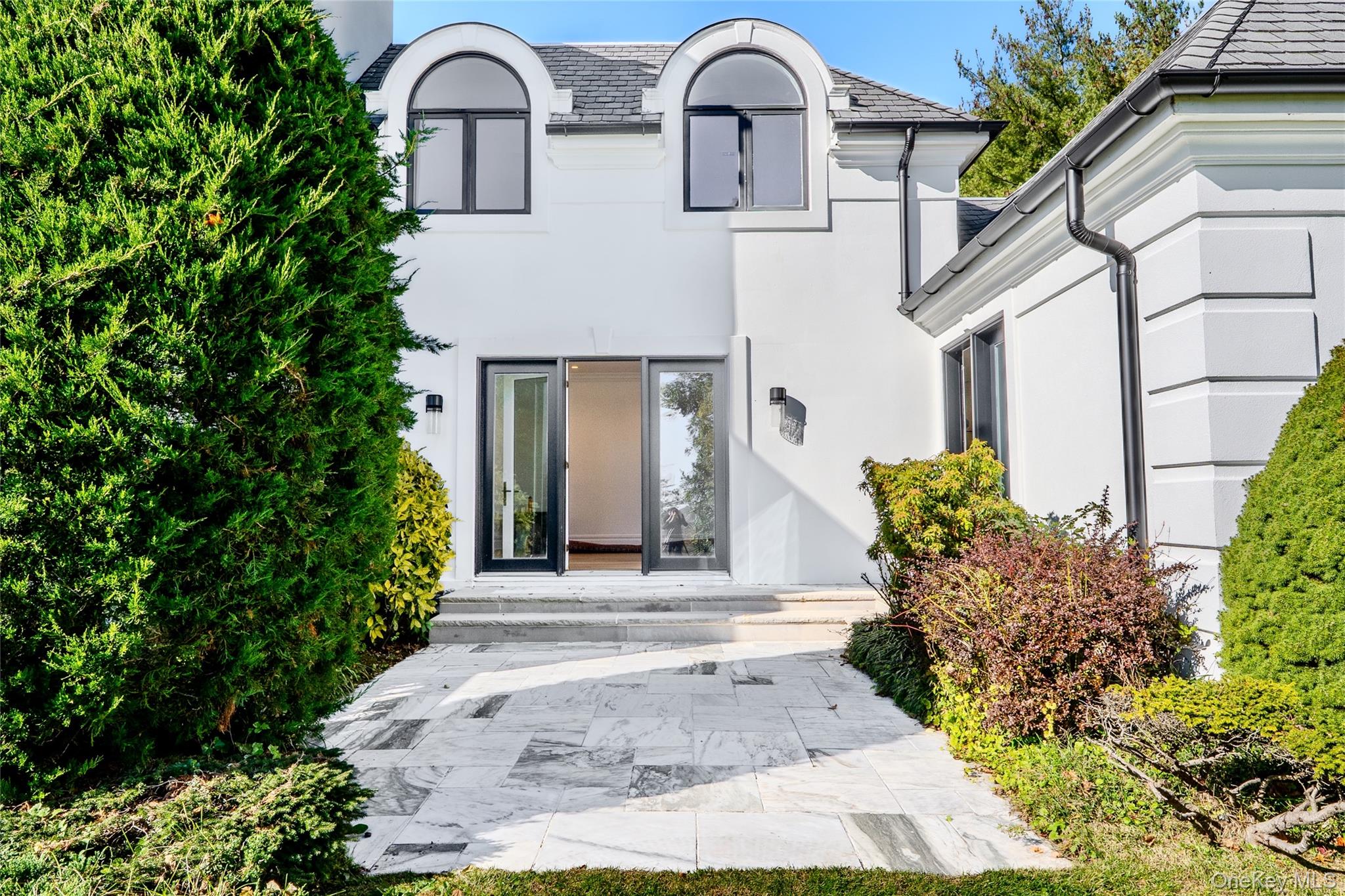 204 Centre Island Road, Oyster Bay, NY 11771