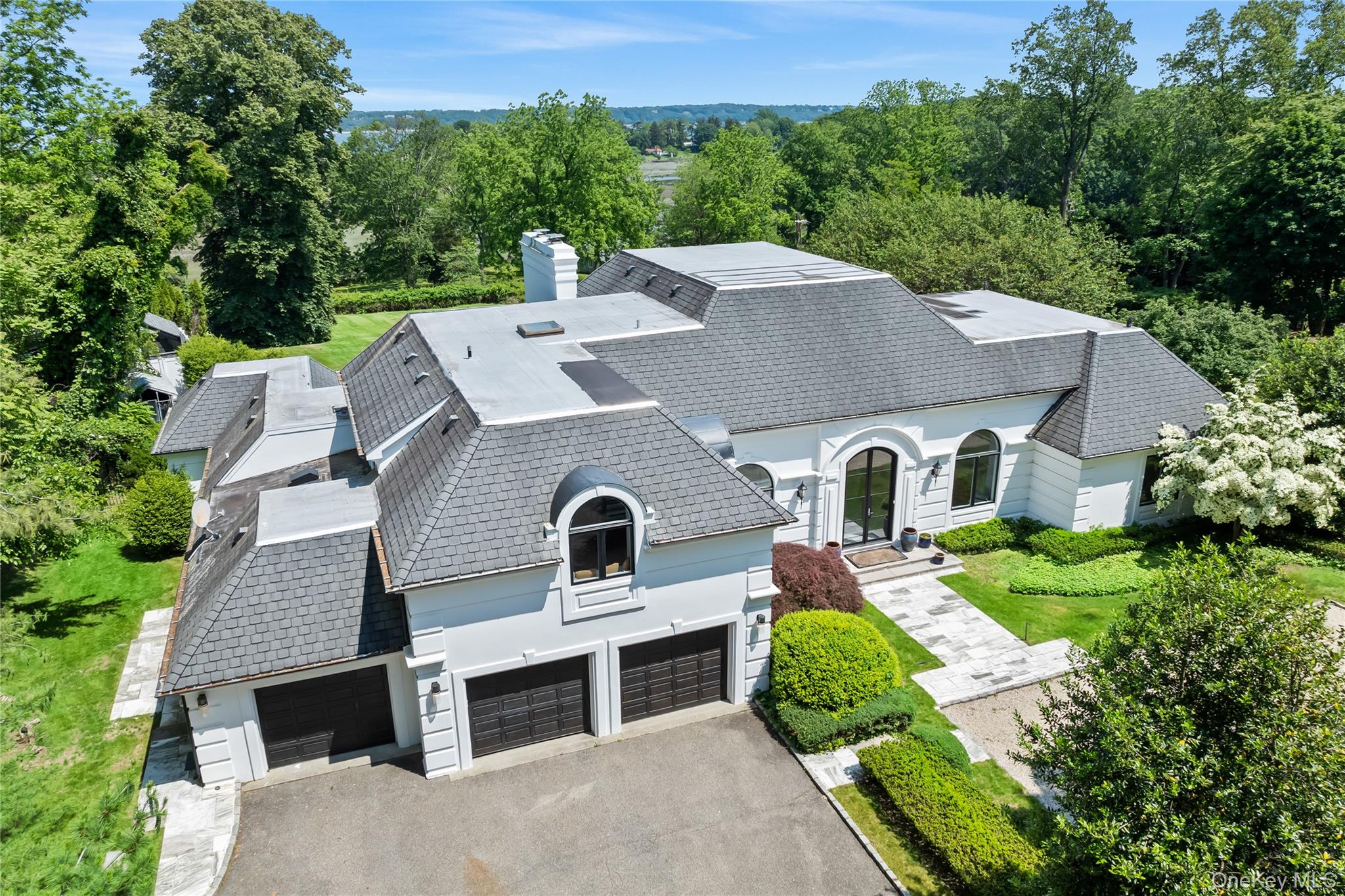 204 Centre Island Road, Oyster Bay, NY 11771