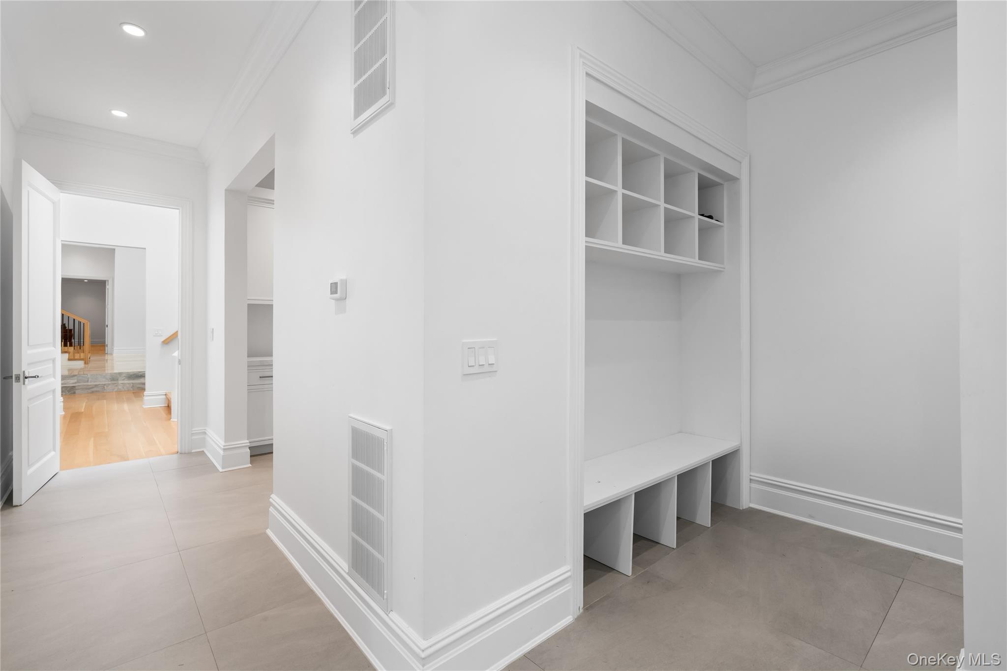 204 Centre Island Road, Oyster Bay, NY 11771