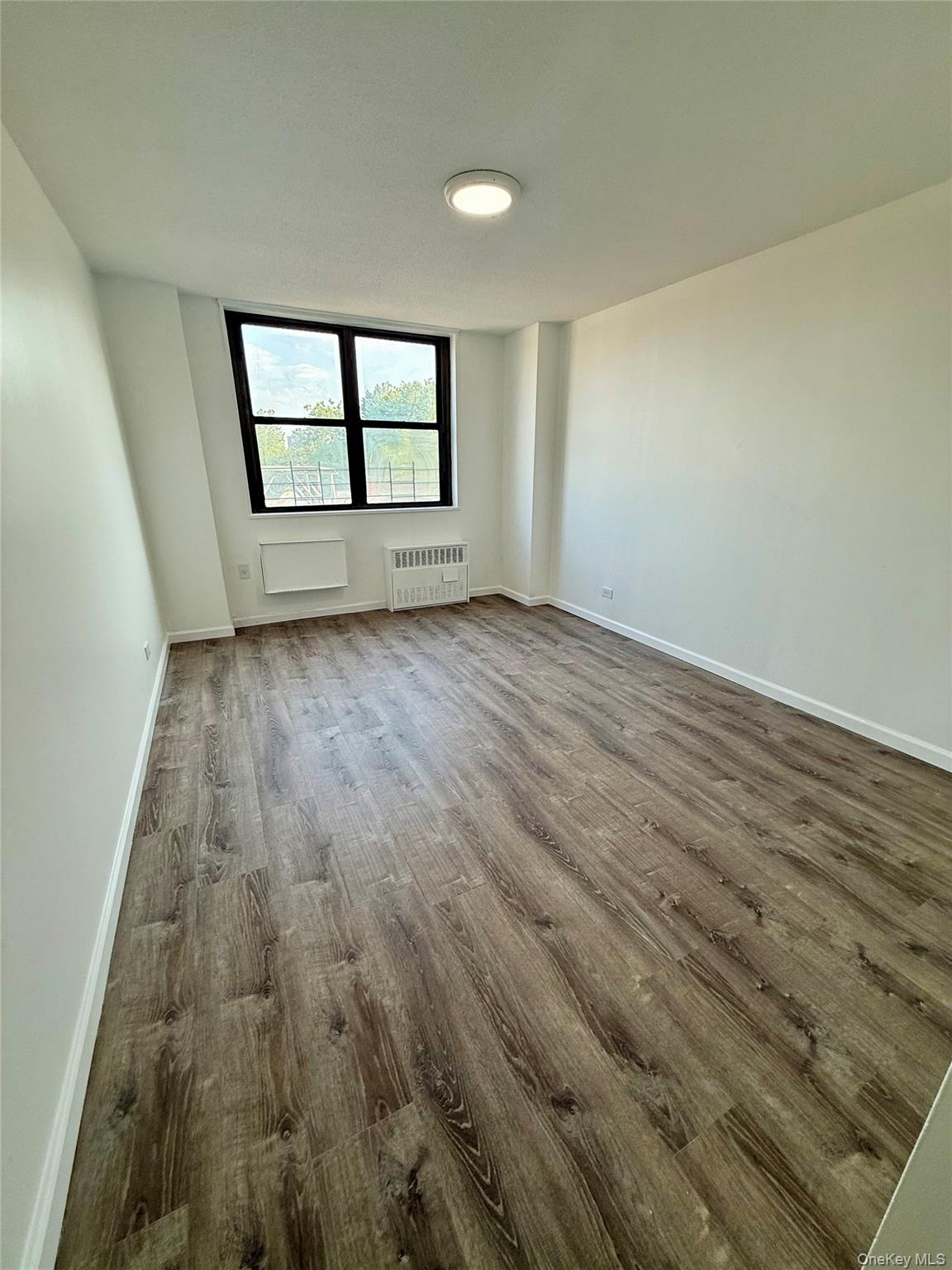 1966 Newbold Avenue # 405, Bronx, NY 10472