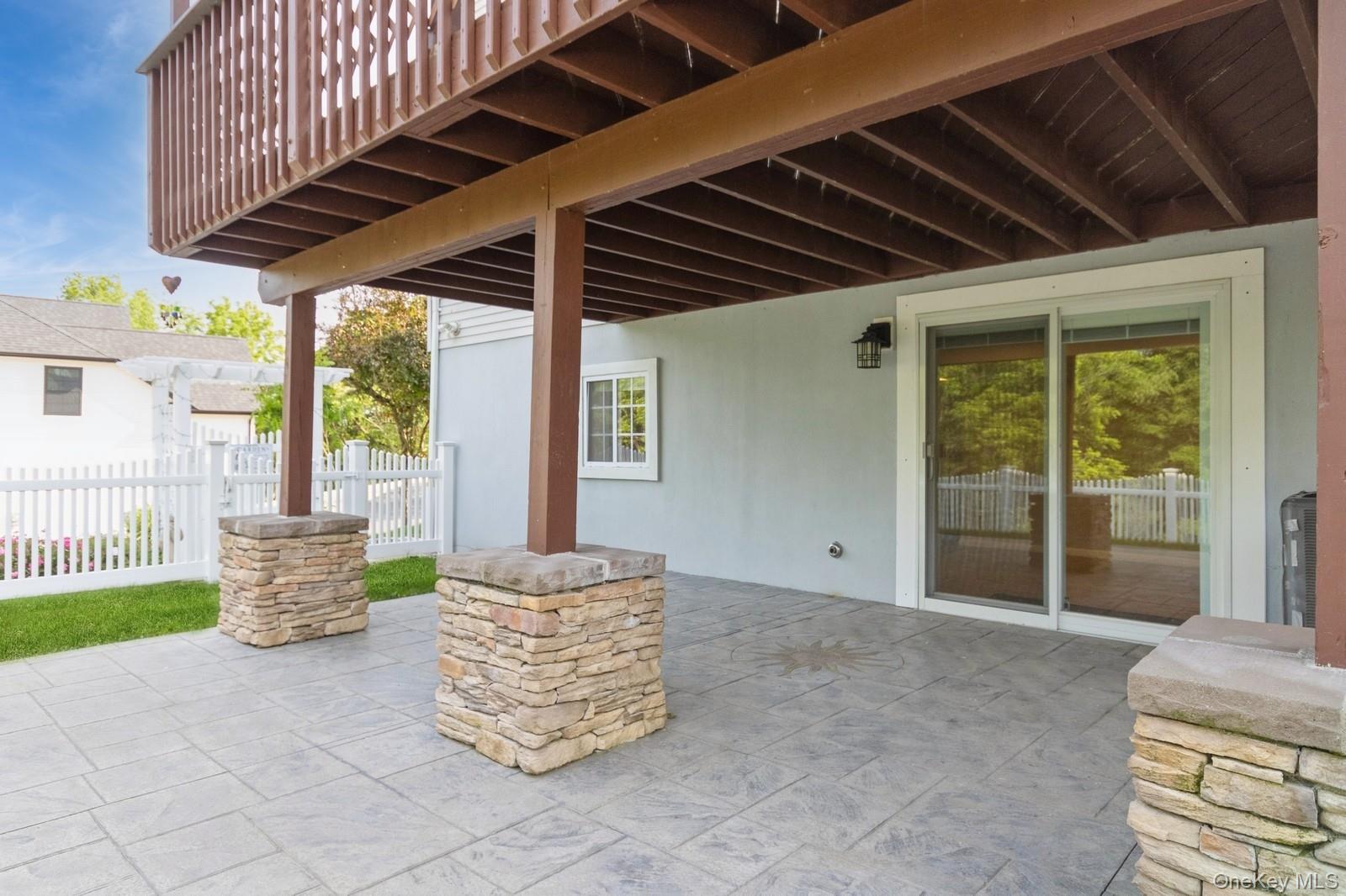 61 Sherwood Heights, Wappingers Falls, NY 12590