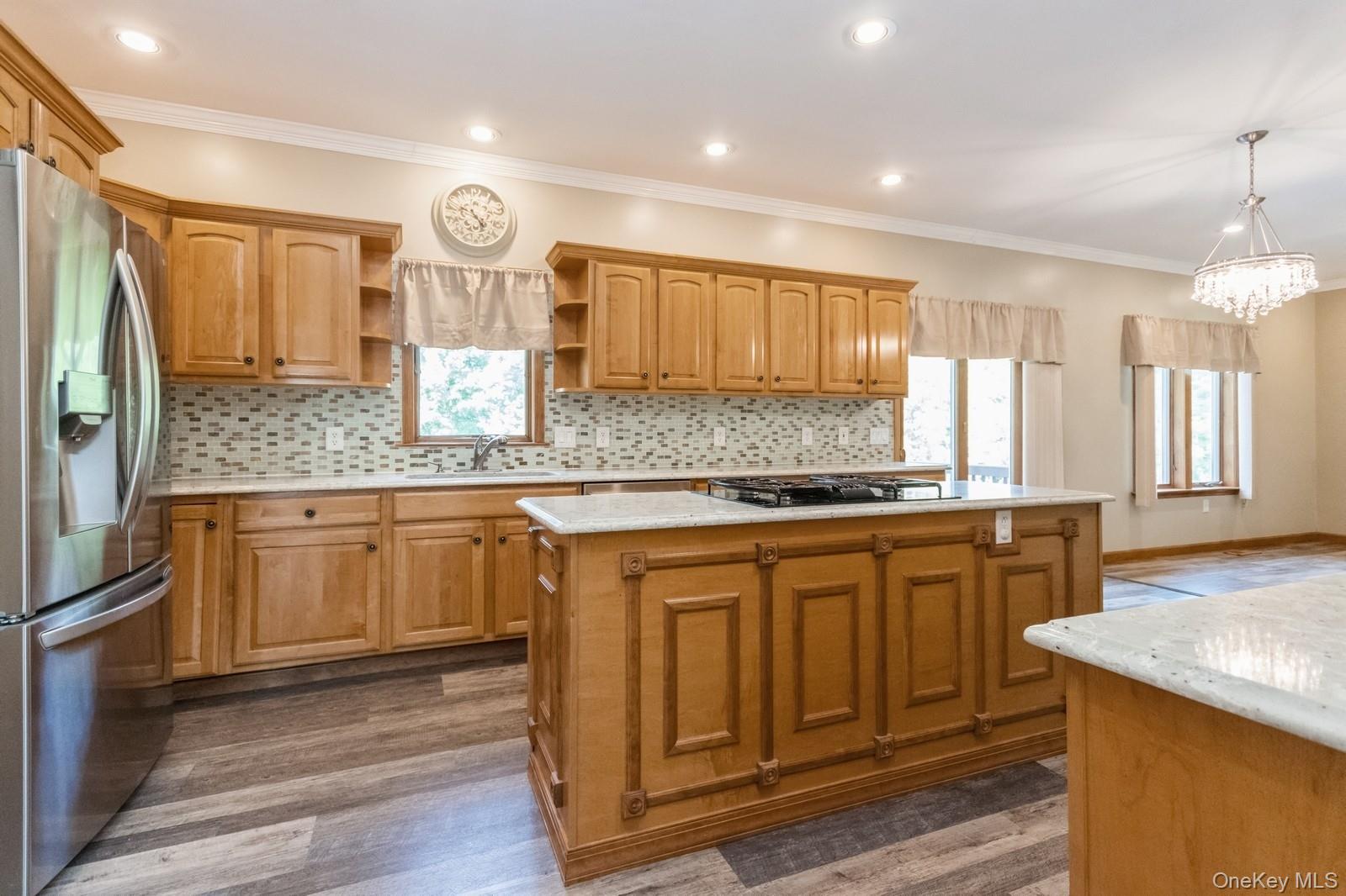 61 Sherwood Heights, Wappingers Falls, NY 12590