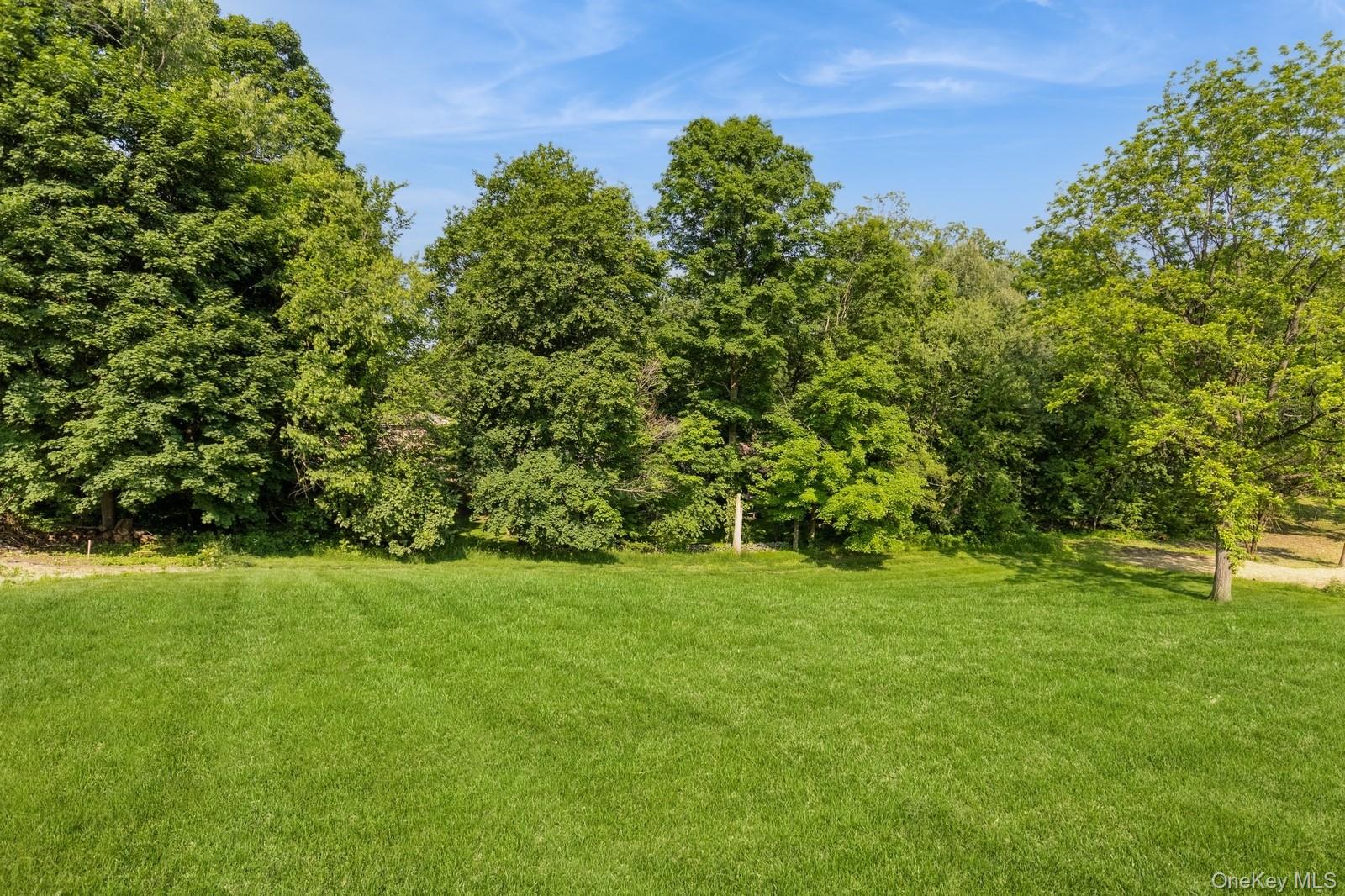 61 Sherwood Heights, Wappingers Falls, NY 12590