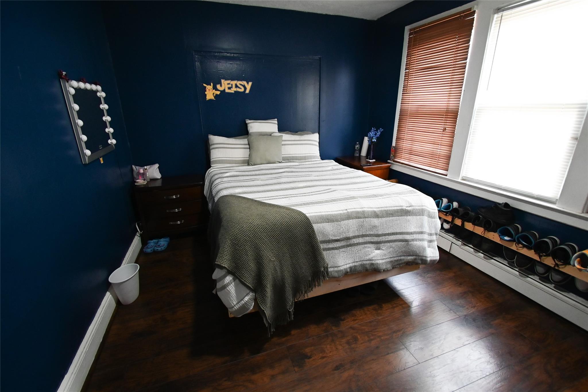 9-01 College Point Blvd, College Point, NY 11356