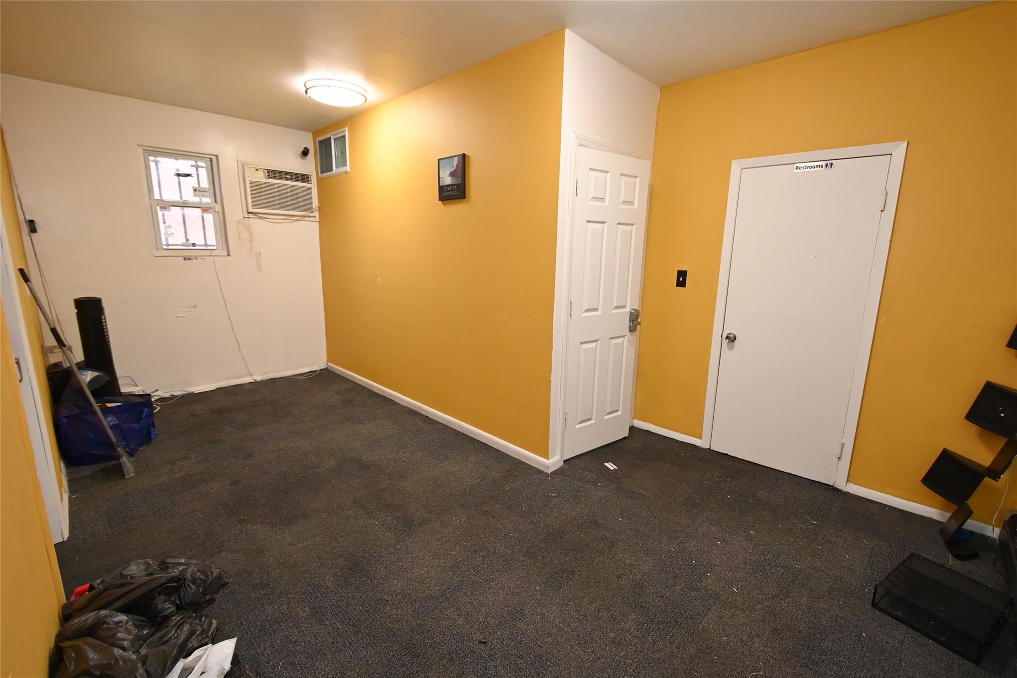 9-01 College Point Blvd, College Point, NY 11356