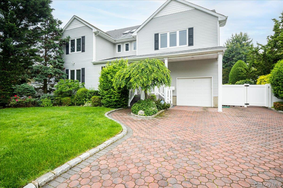 1360 Powell Avenue, Merrick, NY 11566