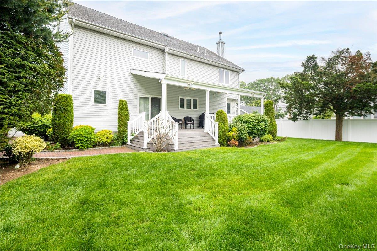 1360 Powell Avenue, Merrick, NY 11566