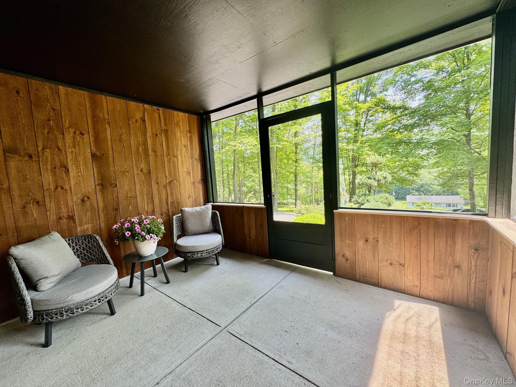 687 Sprout Brook Road, Putnam Valley, NY 10579