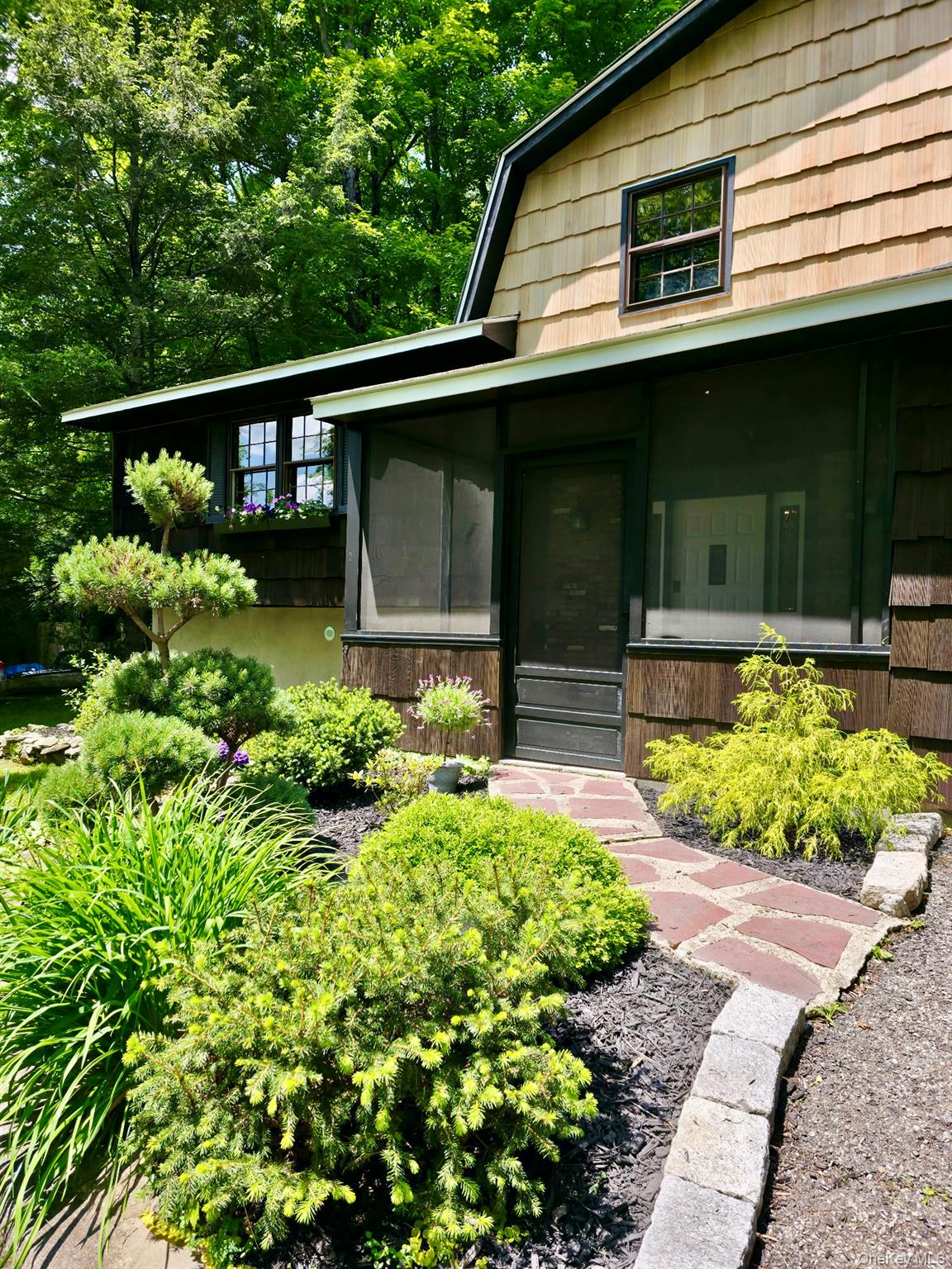 687 Sprout Brook Road, Putnam Valley, NY 10579