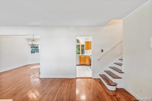 140 Hayes Street, Garden City, NY 11530