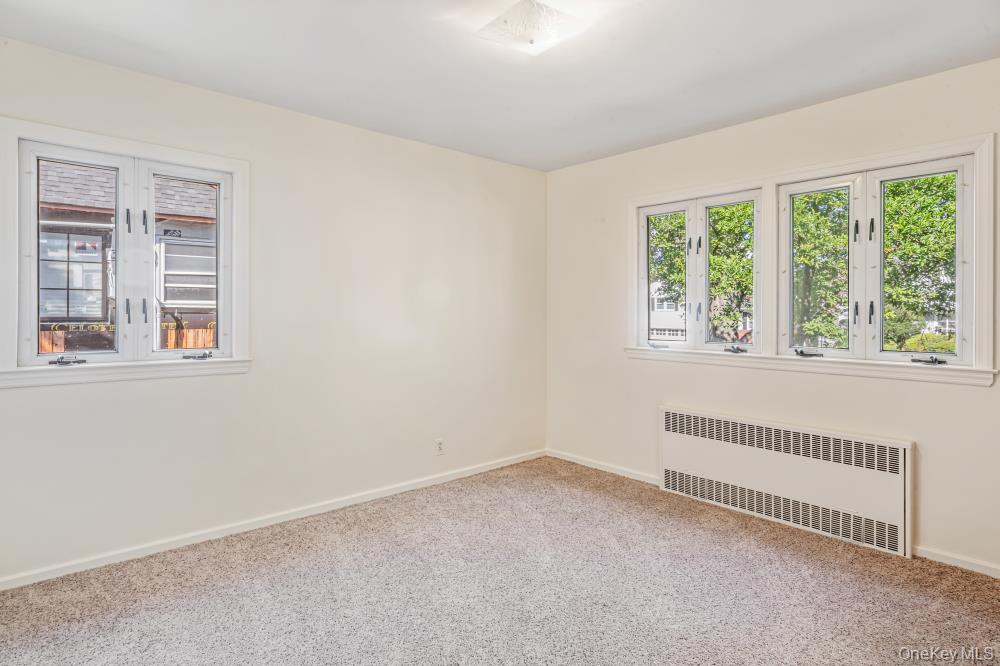 140 Hayes Street, Garden City, NY 11530