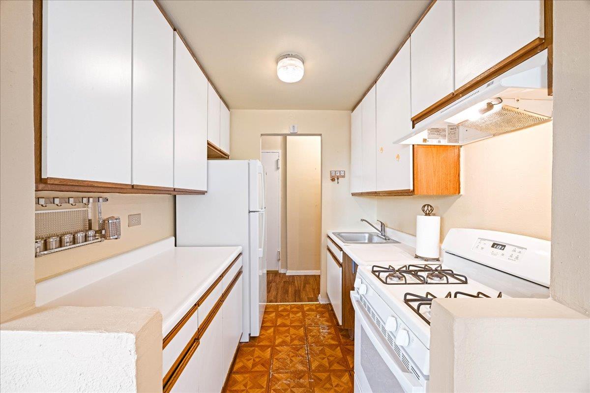 2015 St Paul Avenue # 3G, Bronx, NY 10461