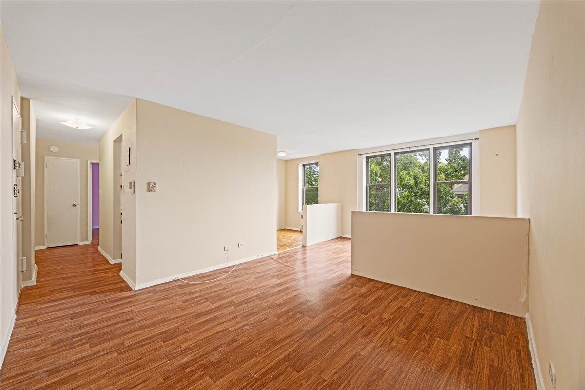 2015 St Paul Avenue # 3G, Bronx, NY 10461