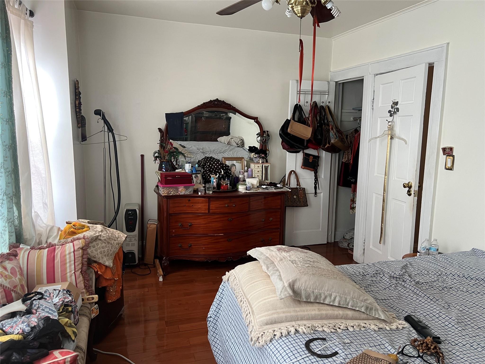 10318 115th Street, Richmond Hill S., NY 11419