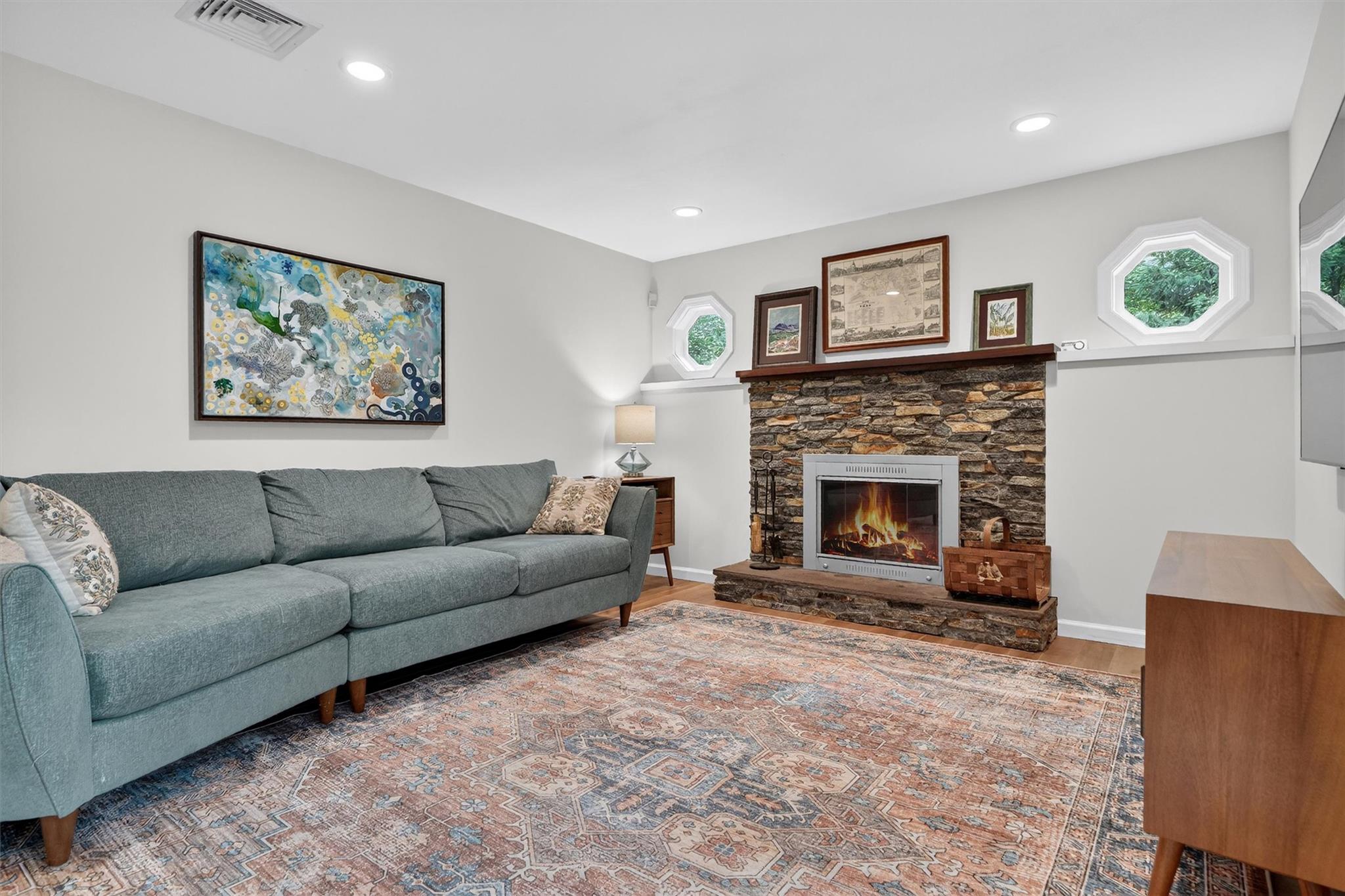 11 Robin Hood Road, Montebello, NY 10901