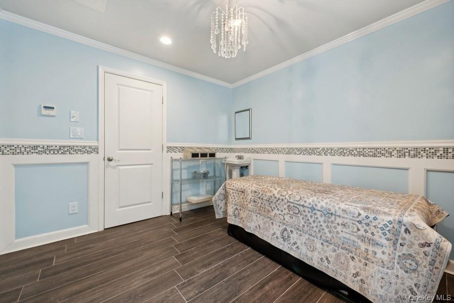 504 Merrick Road # GF, Lynbrook, NY 11563