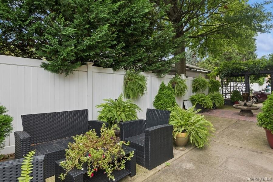 504 Merrick Road # GF, Lynbrook, NY 11563