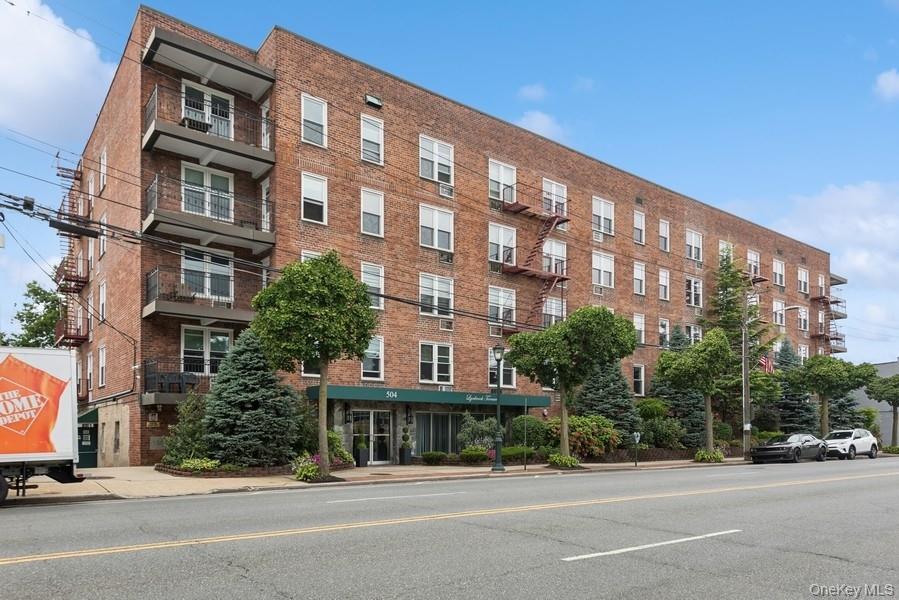 504 Merrick Road # GF, Lynbrook, NY 11563