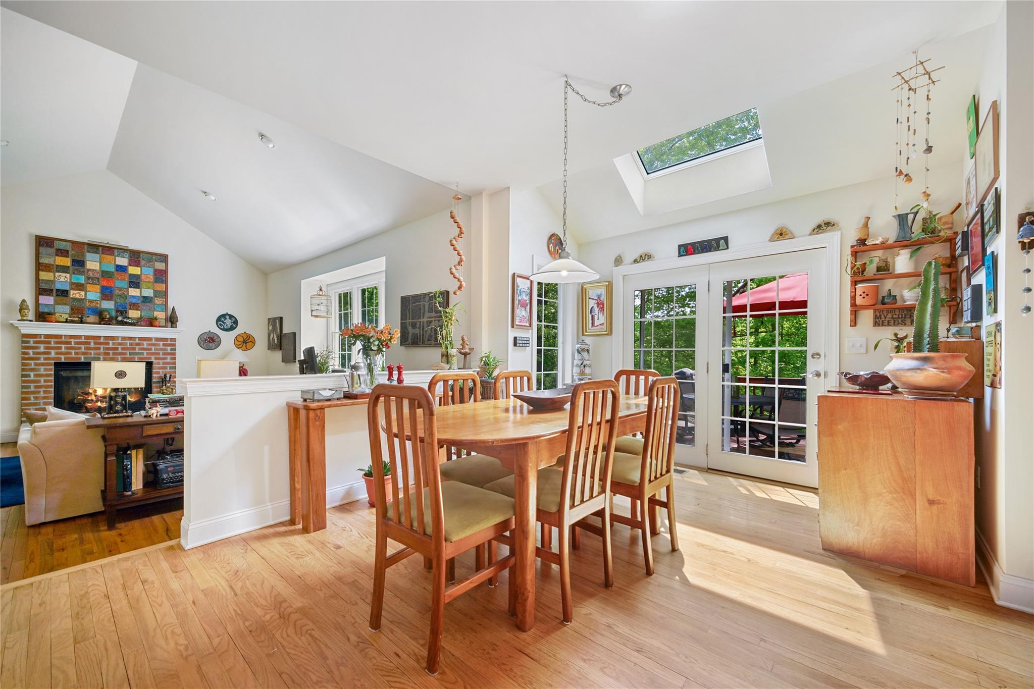 27 Sommerset Road, Poughkeepsie, NY 12603