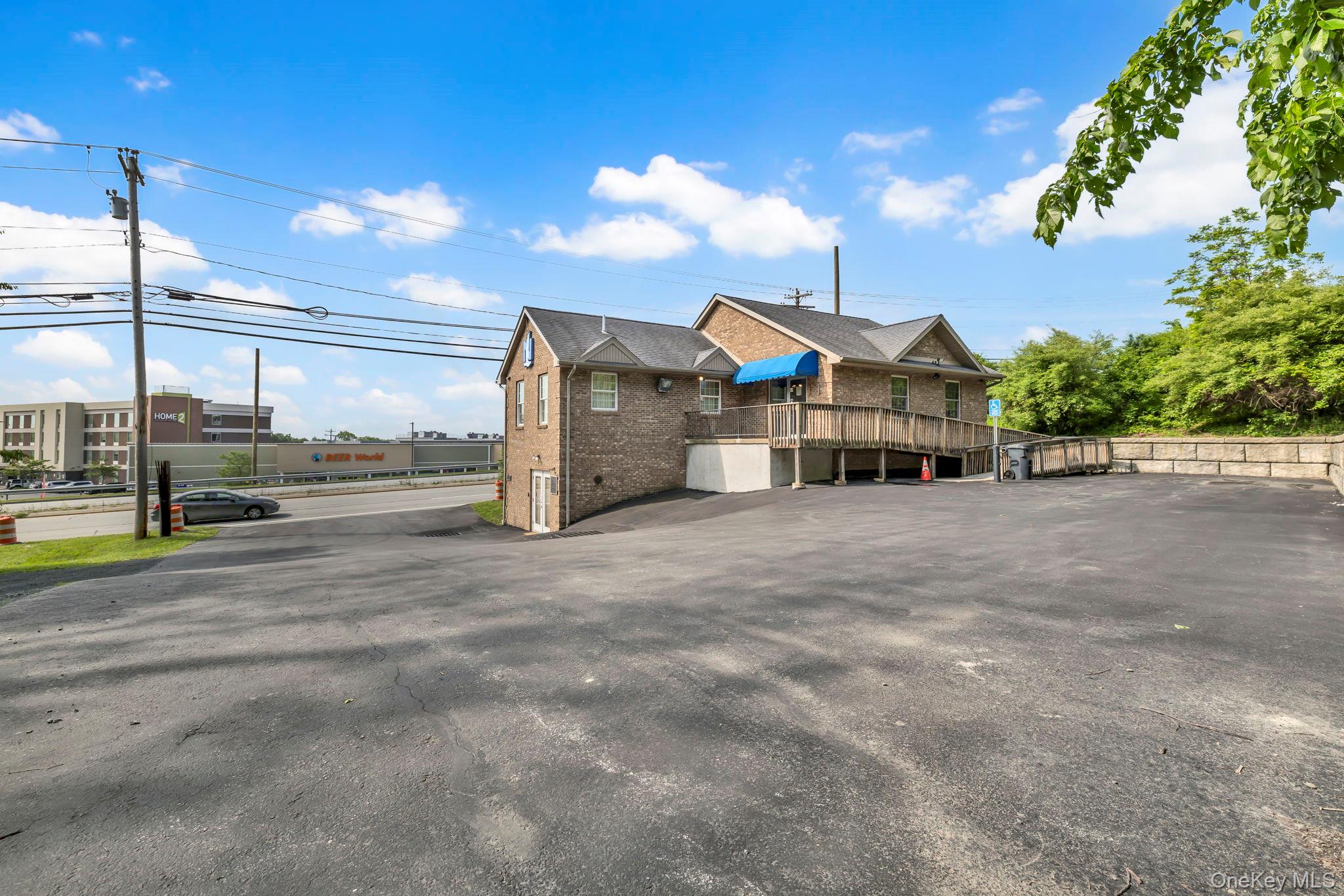 593 Route 211 E, Middletown, NY 10941