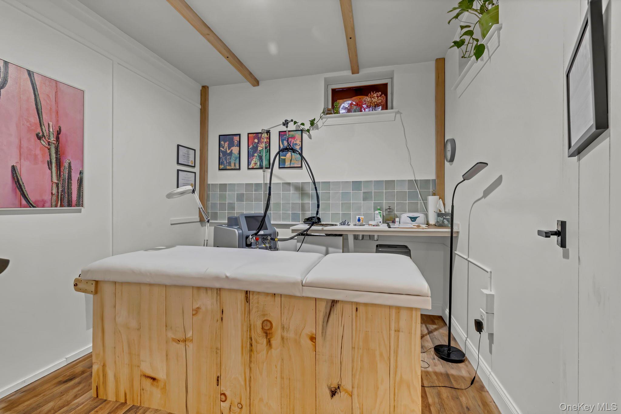 593 Route 211 E, Middletown, NY 10941