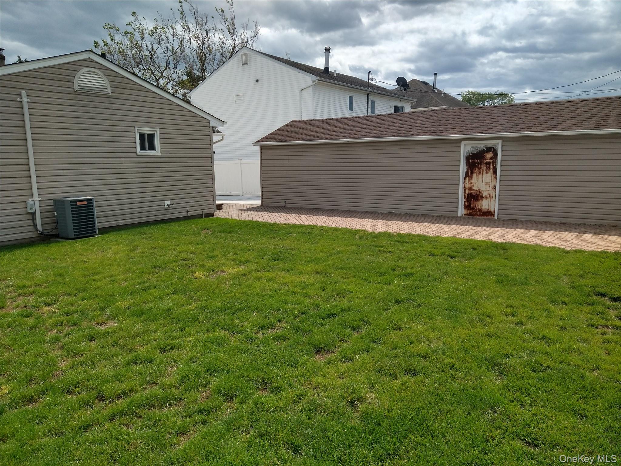 708 Anderson Avenue, Franklin Square, NY 11010