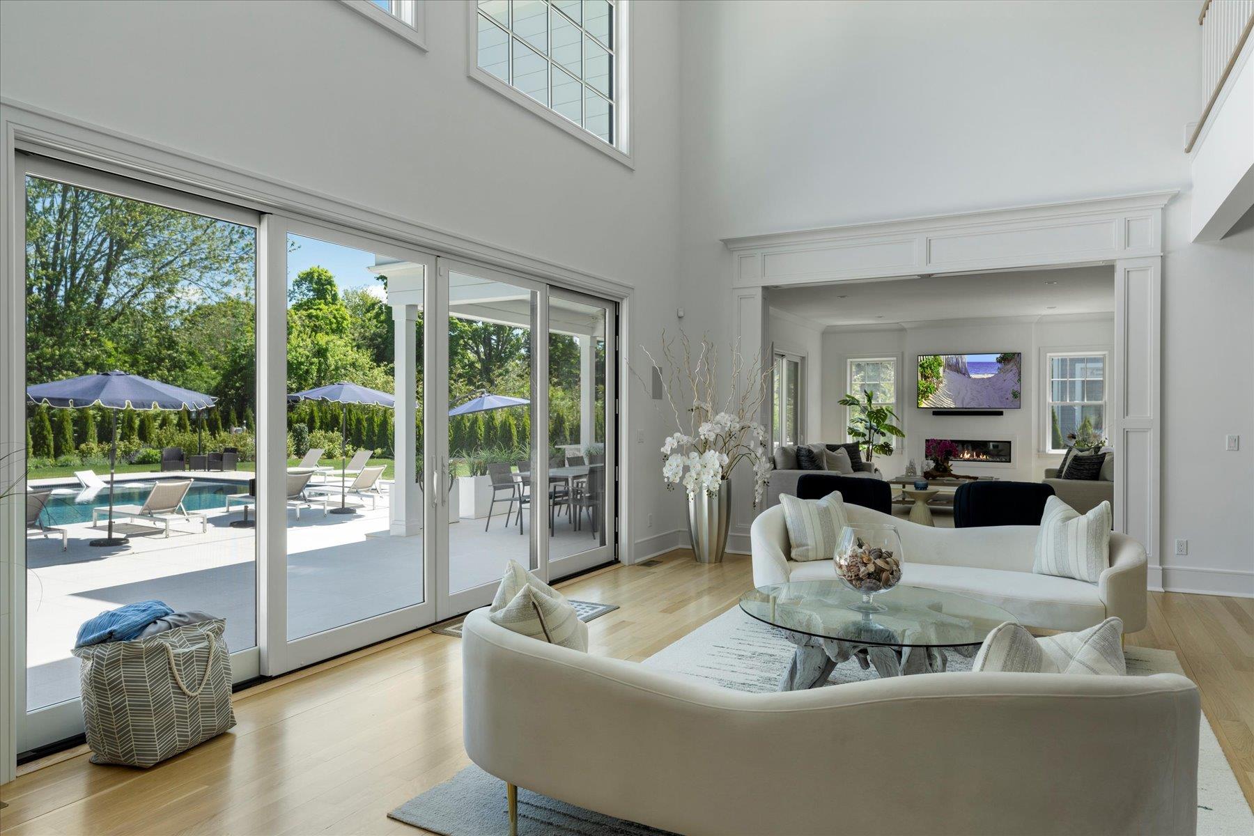 58 Country Club Drive, Southampton, NY 11968