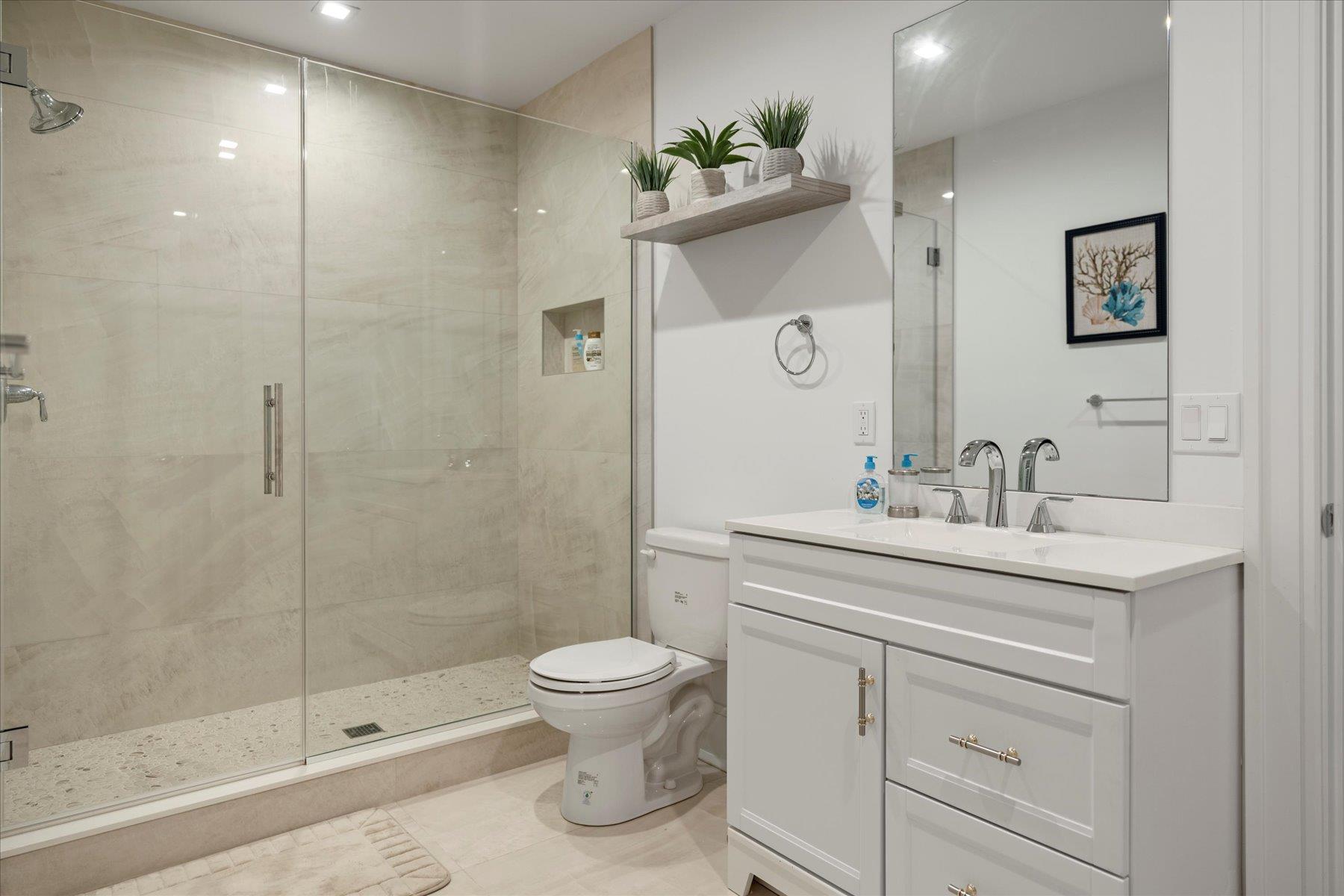 58 Country Club Drive, Southampton, NY 11968