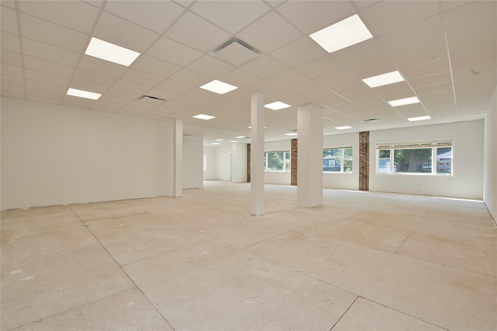 121 Pulaski Road # 1, Kings Park, NY 11754