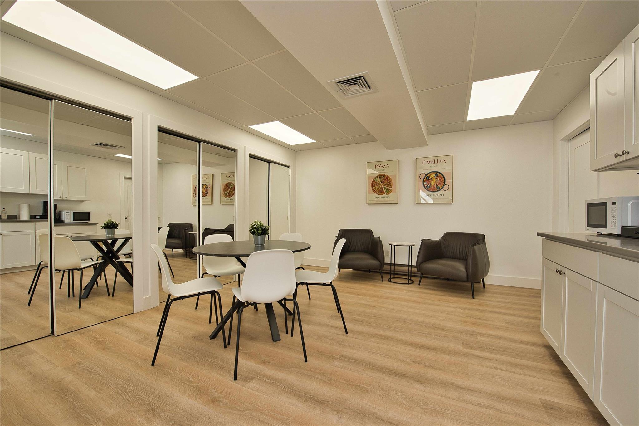 121 Pulaski Road # 1, Kings Park, NY 11754