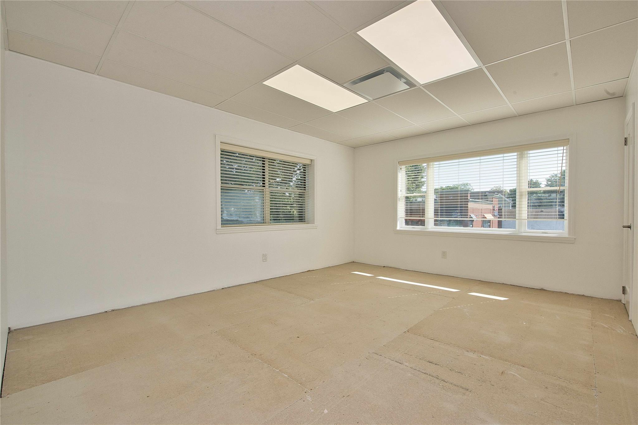 121 Pulaski Road # 2, Kings Park, NY 11754