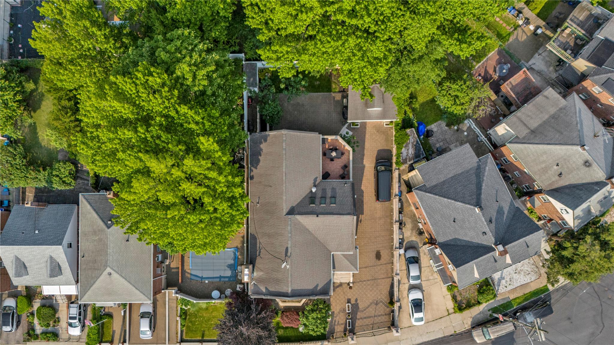 1338 Kearney Avenue, Bronx, NY 10465