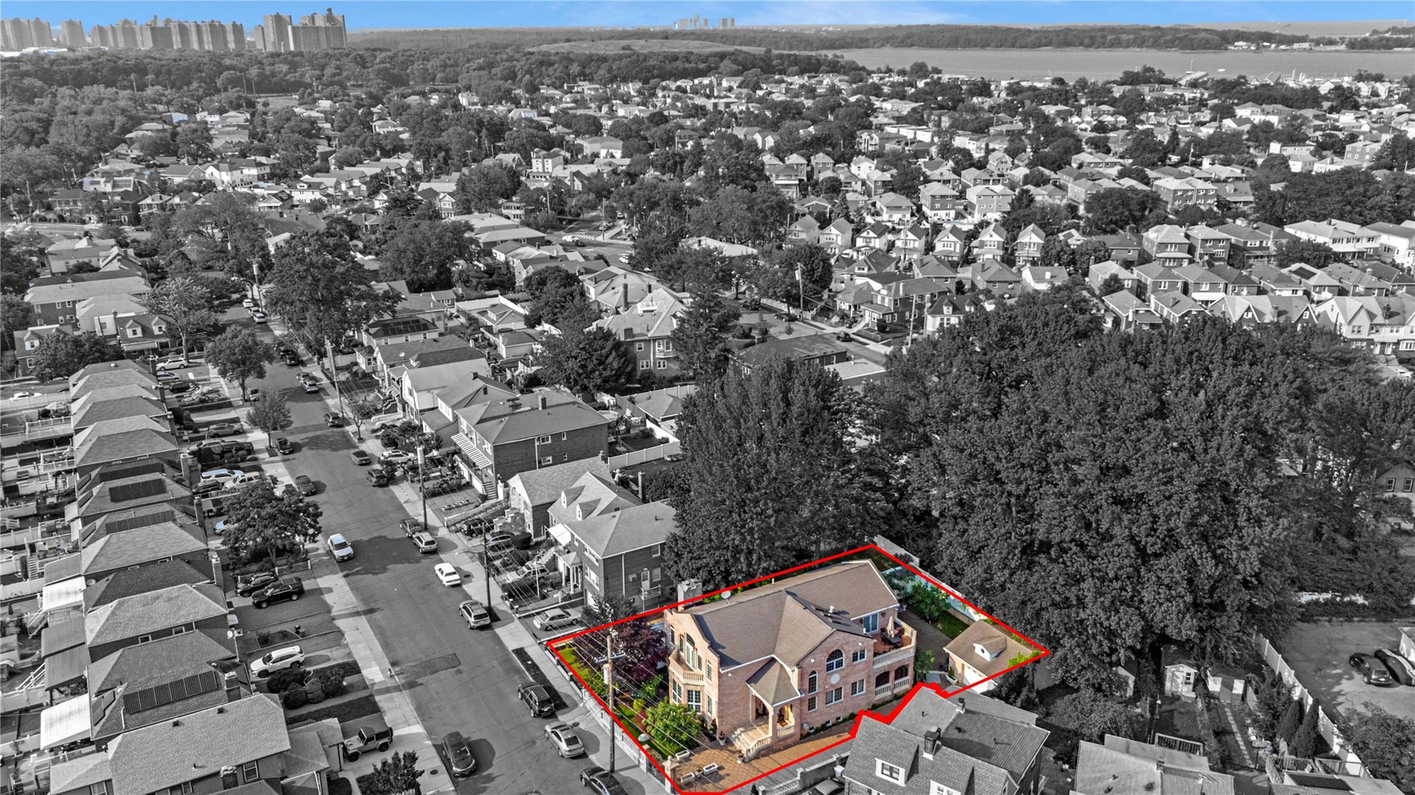 1338 Kearney Avenue, Bronx, NY 10465