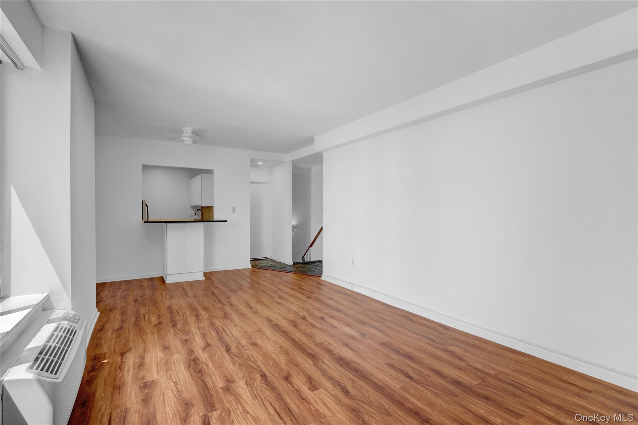 100 W Broadway # 6Q, Long Beach, NY 11561