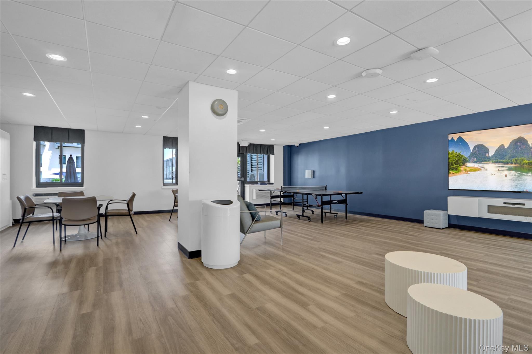 100 W Broadway # 6Q, Long Beach, NY 11561