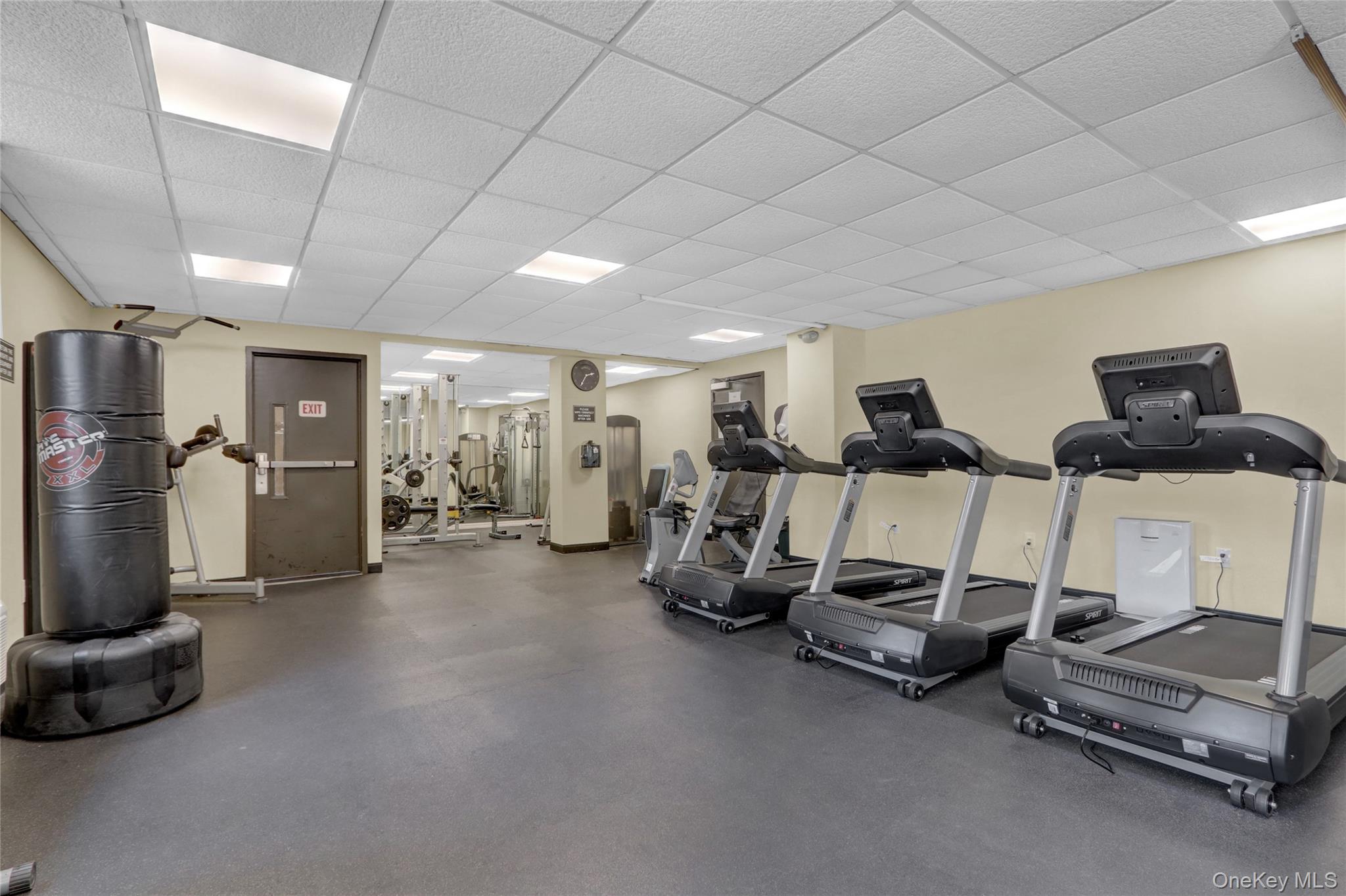 100 W Broadway # 6Q, Long Beach, NY 11561