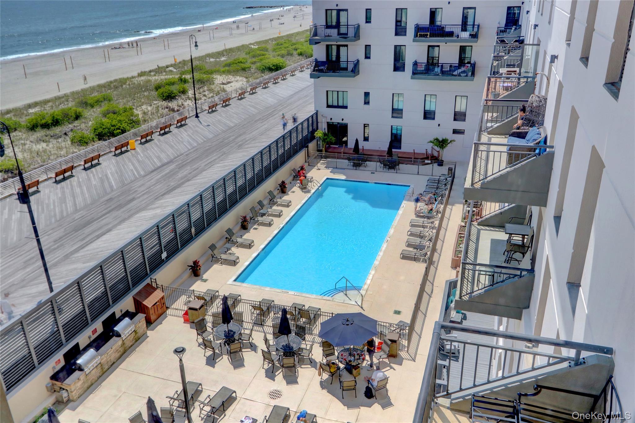 100 W Broadway # 6Q, Long Beach, NY 11561