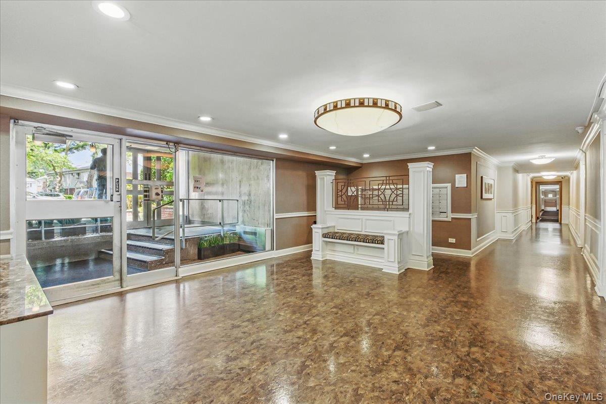 209-80 18 Avenue # 4D, Bayside, NY 11360