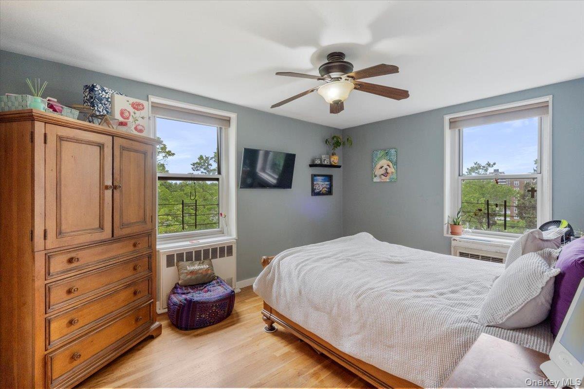 209-80 18 Avenue # 4D, Bayside, NY 11360